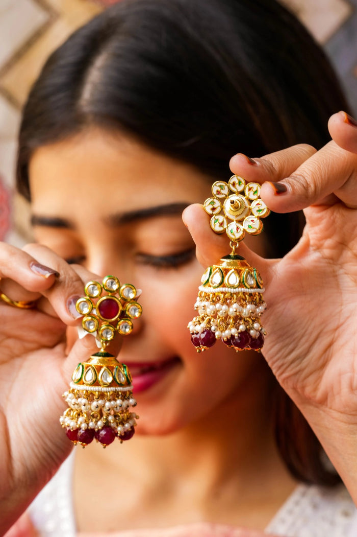 Aazeena Kundan Gold Plated Fusion Jhumka Earrings