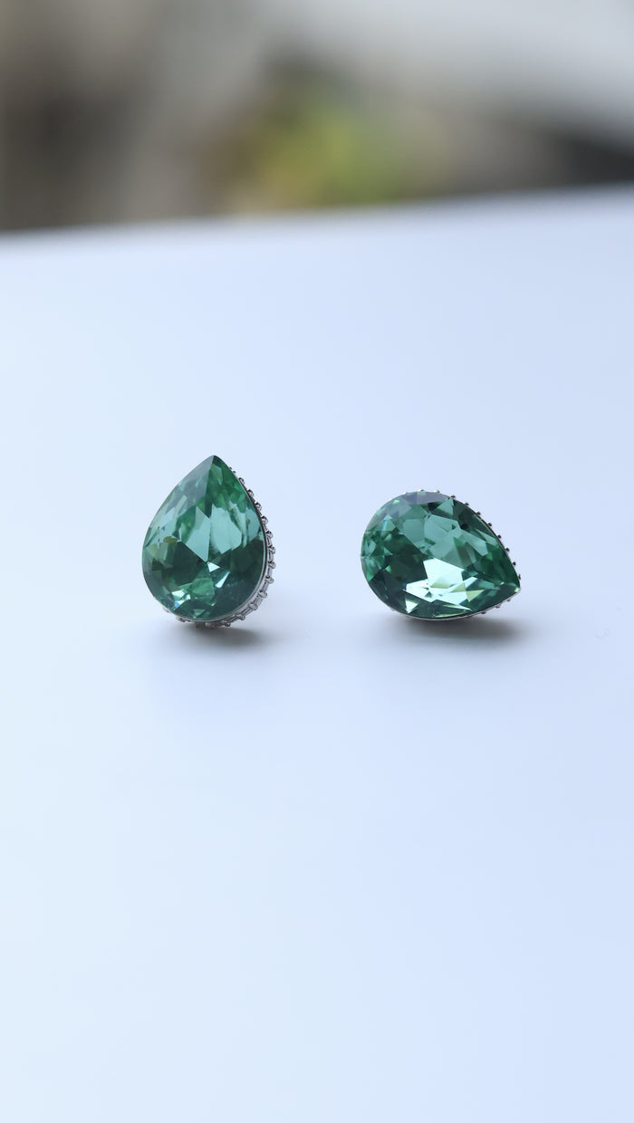 Aki Swarovski Look Alike Premium Anti Tarnish Stainless Steel AD Studs