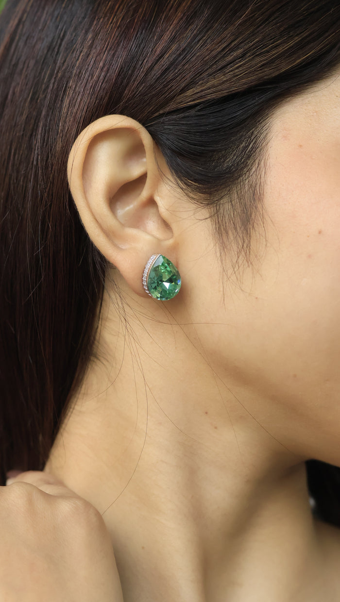 Aki Swarovski Look Alike Premium Anti Tarnish Stainless Steel AD Studs