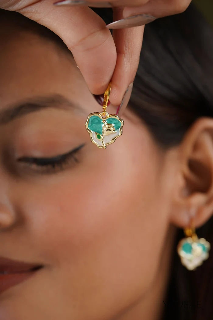 Avis Earrings