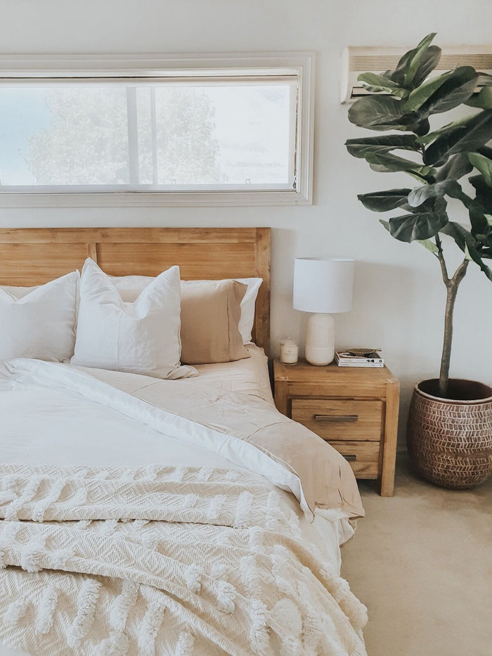Bamboo Duvet Cover (King) - White/Macadamia