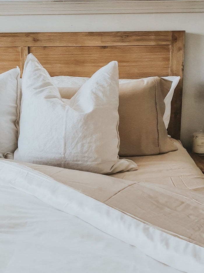 Bamboo Duvet Cover (King) - White/Macadamia