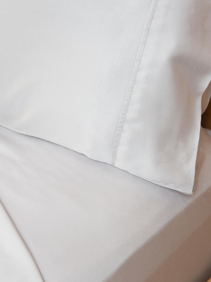 king bed bamboo fitted sheet in white, bamboo bedding