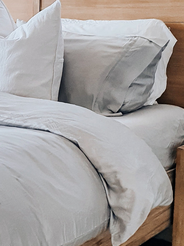 queen bed bamboo fitted sheet in antarctica pale grey, bamboo bedding