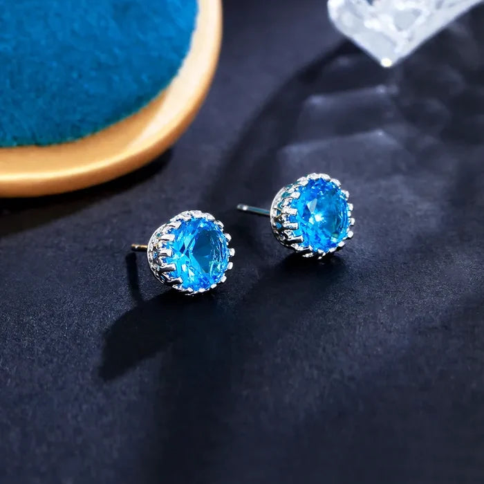Brooke Studs