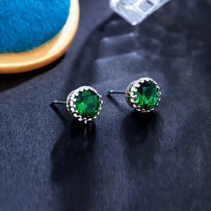 Brooke Studs