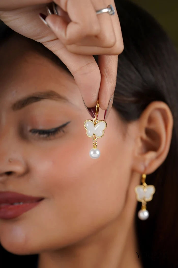 Carlie Earrings