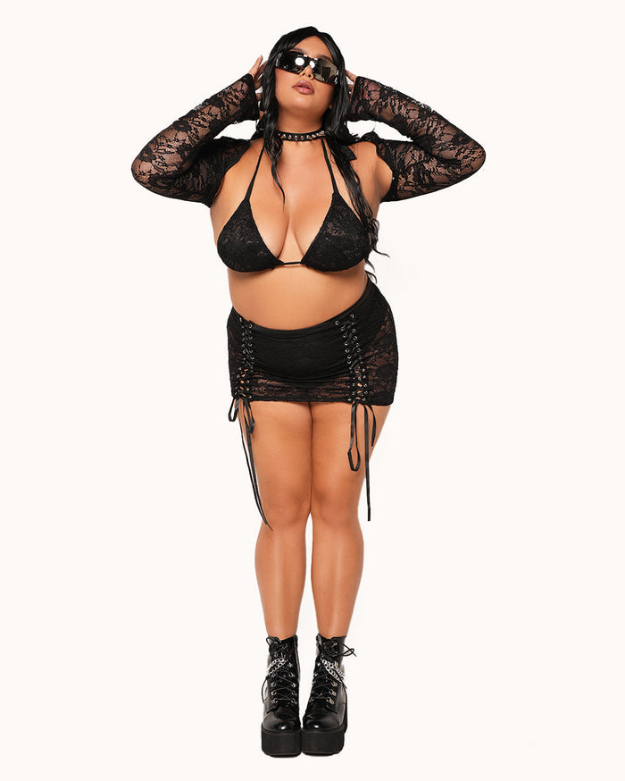 Catch Me In the VIP Top-Black-Curve1-Full--Anyssa---1X