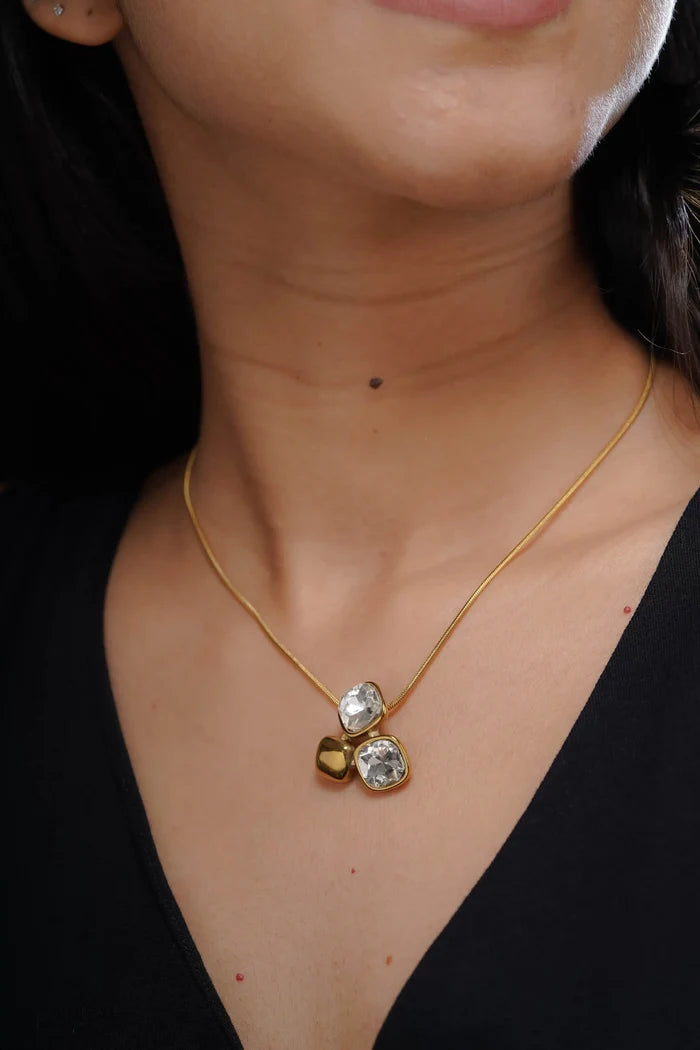 Duo Studded, Trio Anti Tarnish Neckpiece