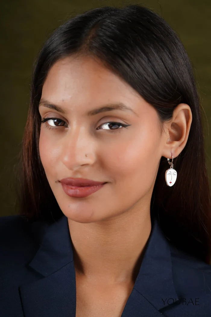 Face Line Drop Earrings