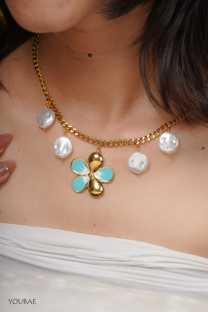 Flora Pearl Anti Tarnish Neckpiece