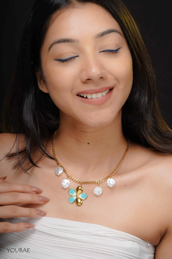 Flora Pearl Anti Tarnish Neckpiece