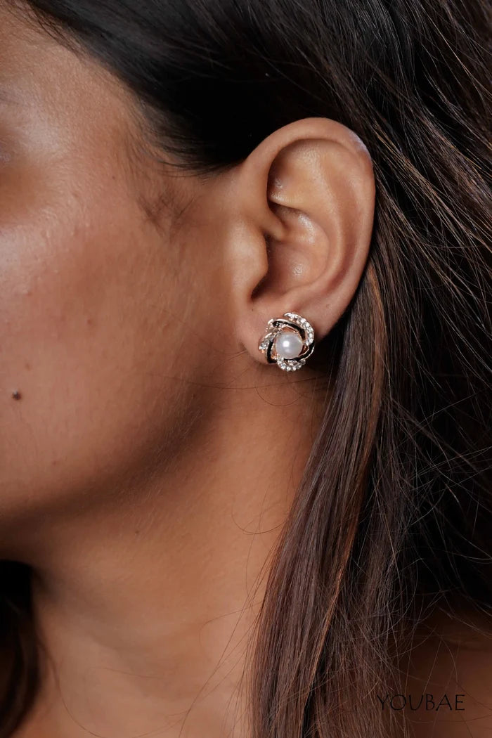 Gayora Pearl Studs