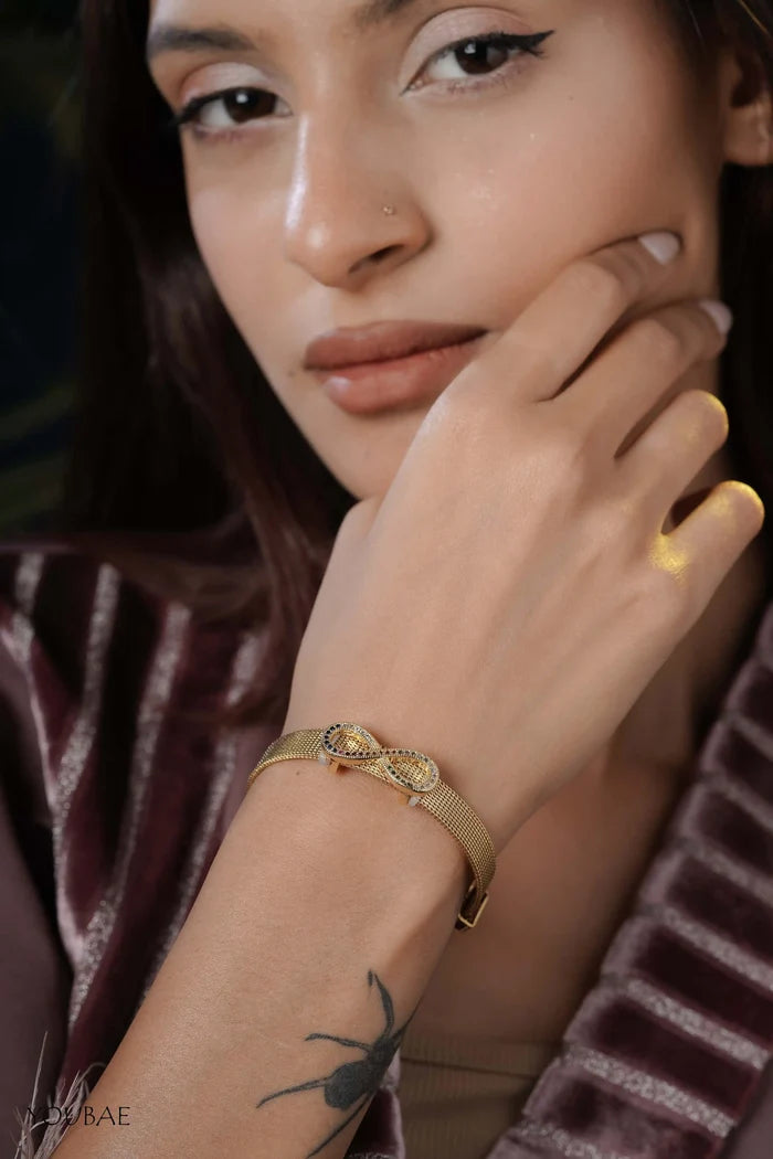 Infinity Free Size Adjustable Hau Wrist Band, Watch Look Alike Bracelet