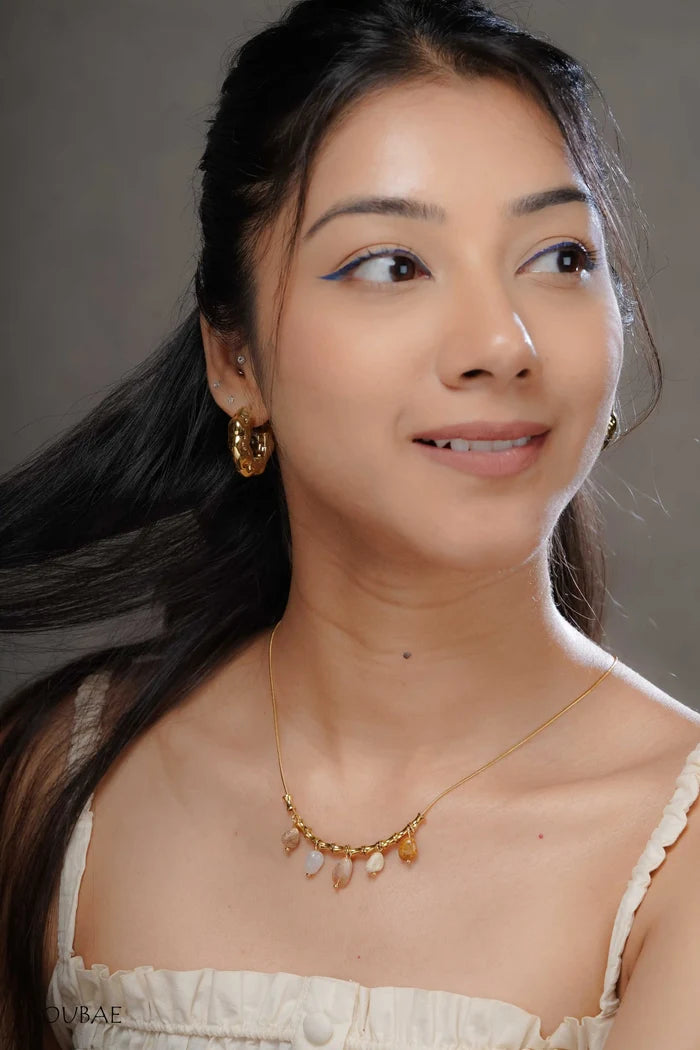 Larya Statement Anti Tarnish Neckpiece