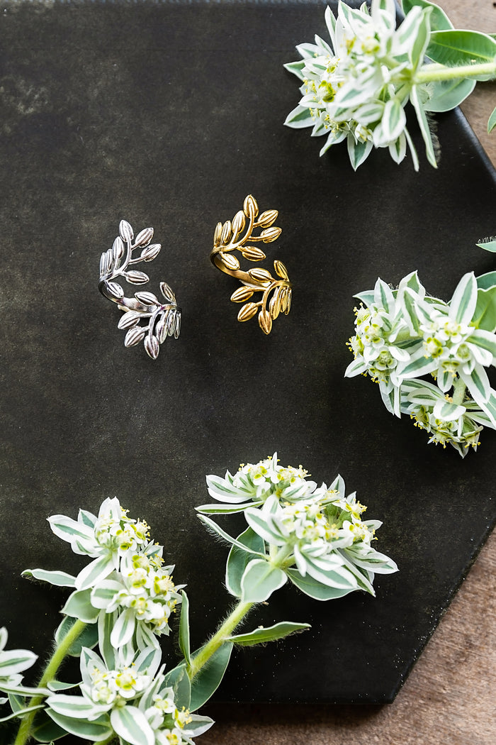 Liana Adjustable Ring