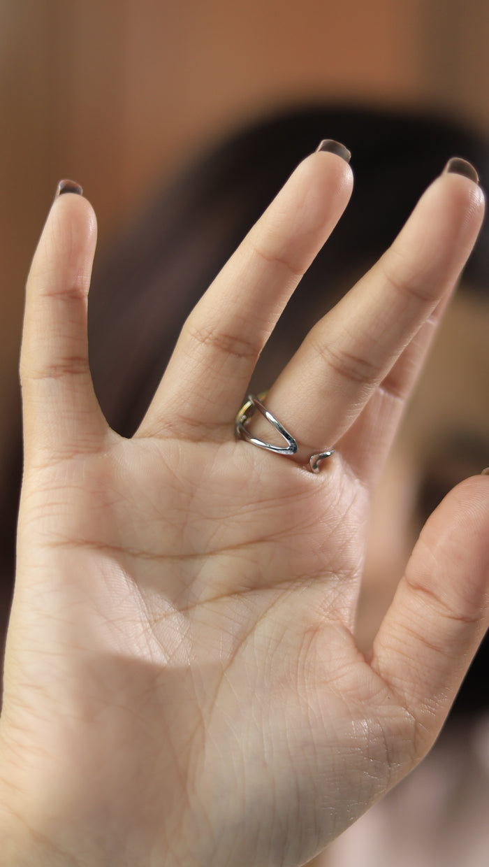 Muir Free Sized Adjustable AD Ring