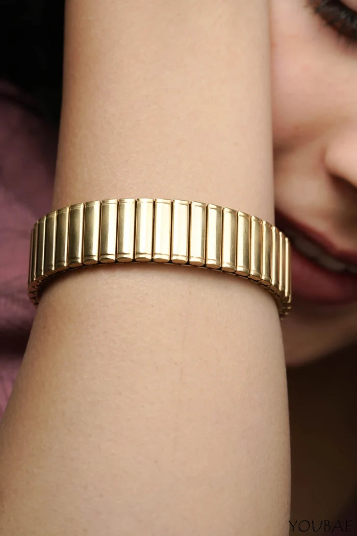 Nastya Statement Anti Tarnish Bracelet - Single - Free Size, Stretchable