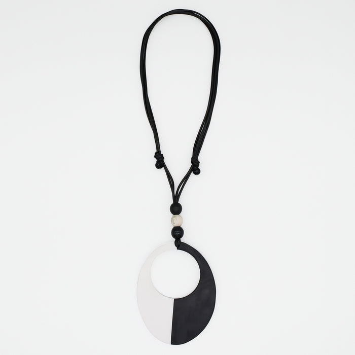 Oval Victoria Black White Pendant - Sylca Designs - Chunky Jewelry