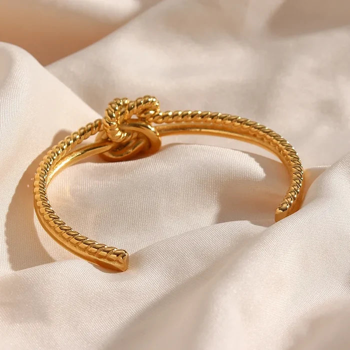 Rachel Knot Cuff