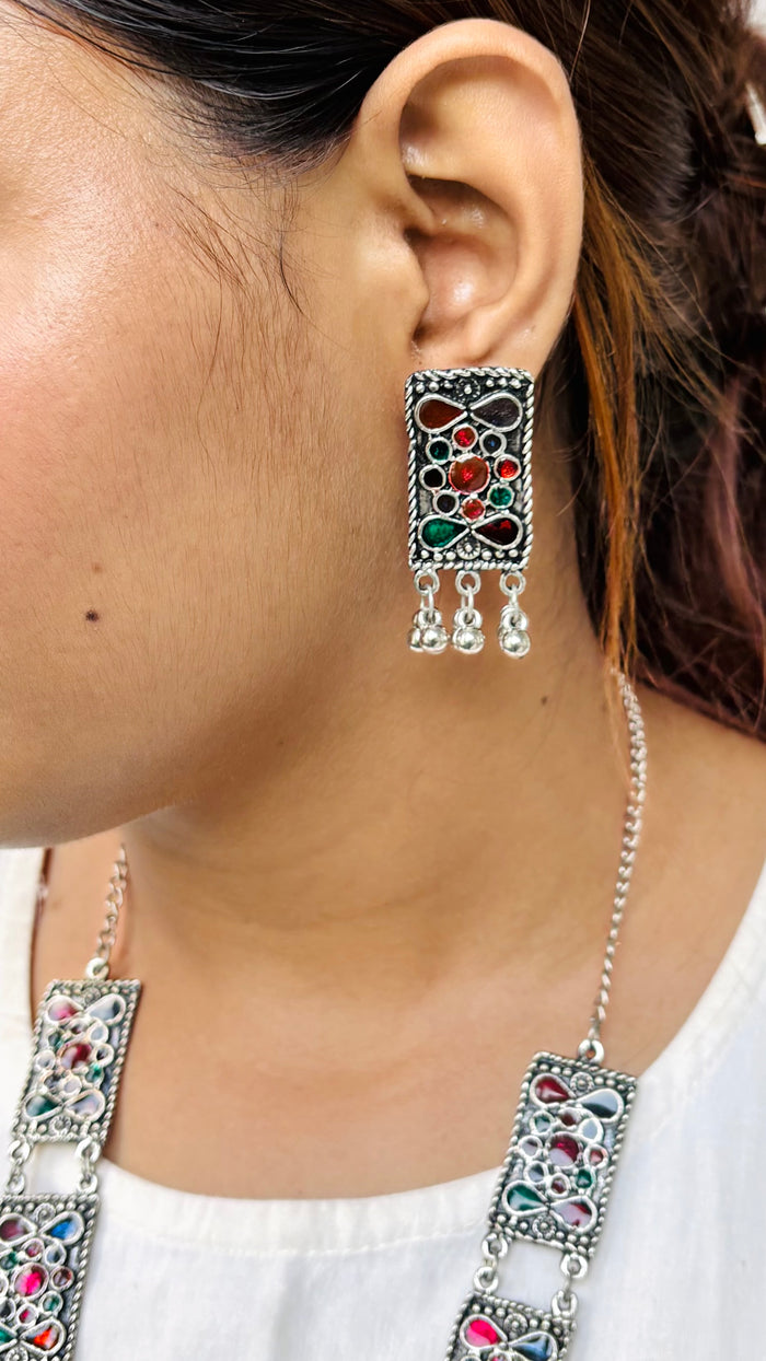 Rangeeli Neckpiece Set- With Matching Earrings