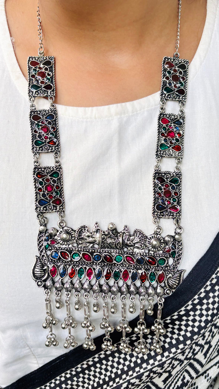 Rangeeli Neckpiece Set- With Matching Earrings