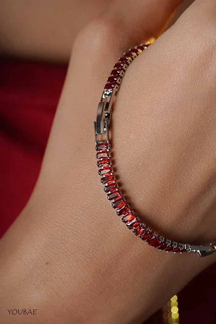 Red Statement Criss Cross Neckpiece