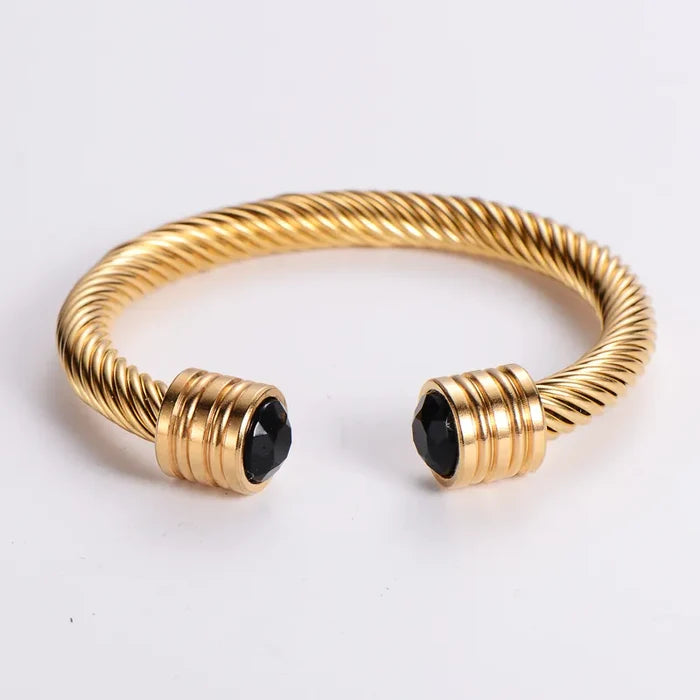 Romy Cuff Bracelet | Gold