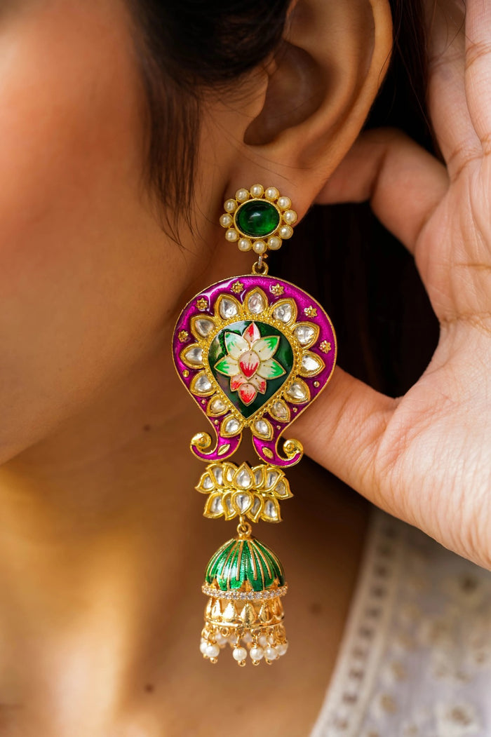 Roohina Kundan Gold Plated Fusion Earrings