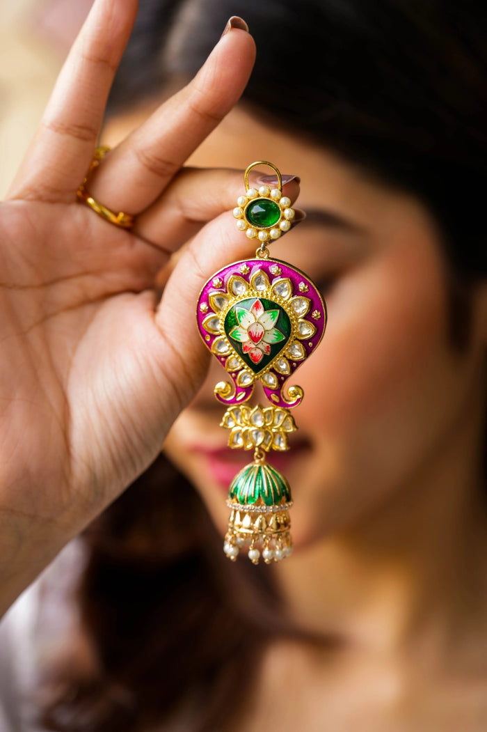 Roohina Kundan Gold Plated Fusion Earrings