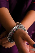Ruby & Panna Look Alike Single Line - German Silver Handmade Kada (FREE SIZE)