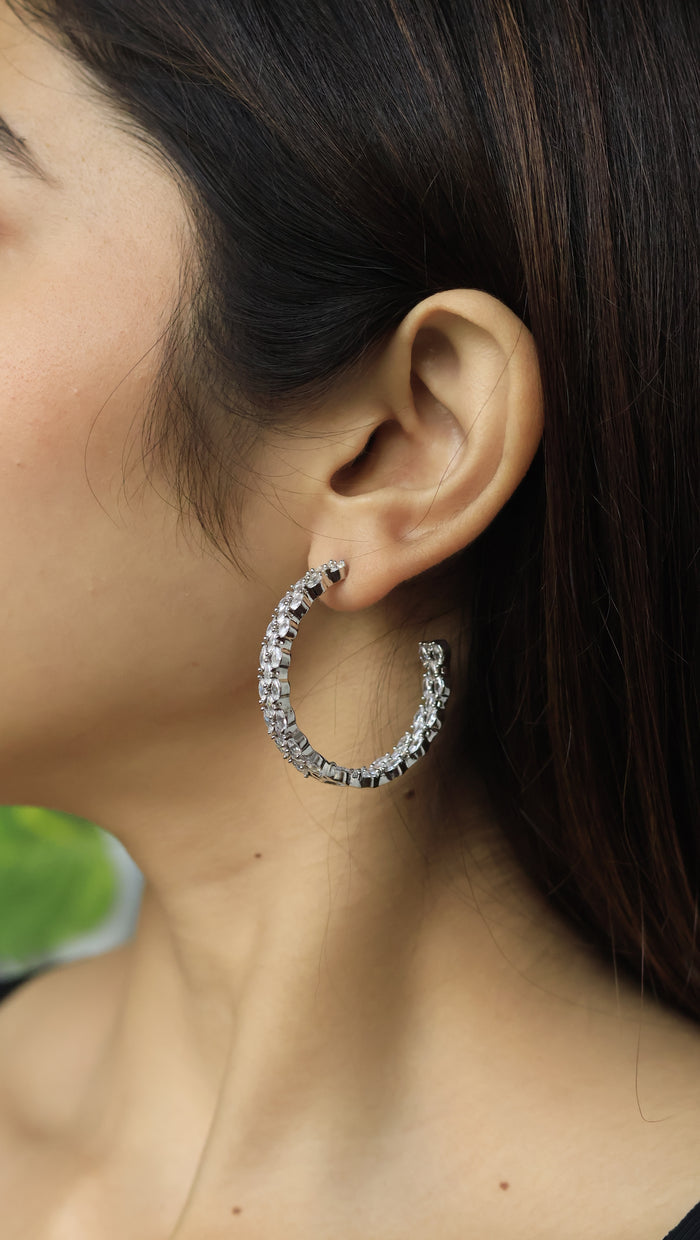 Sinya AD Hoop Earrings