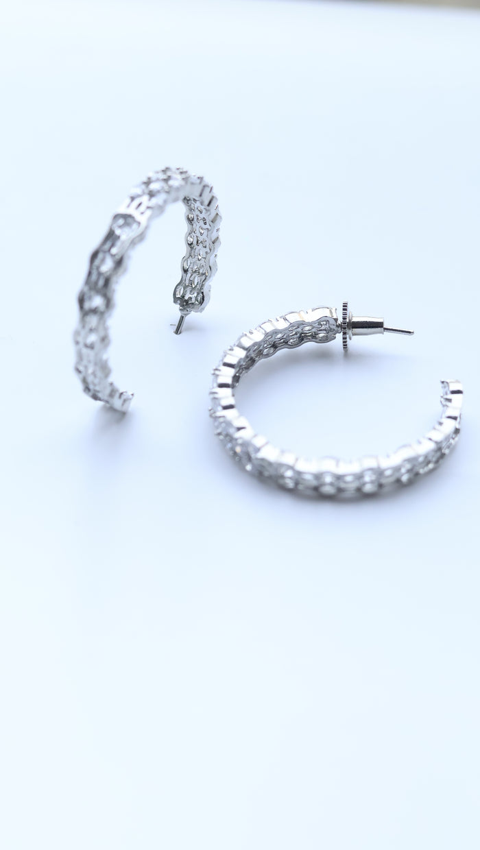 Sinya AD Hoop Earrings