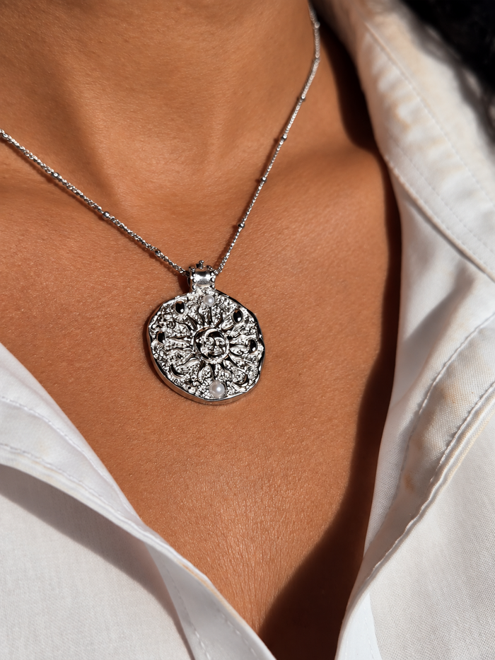 Solana Necklace