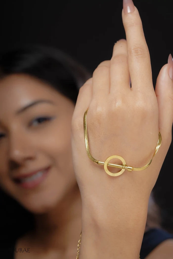 Statement Nail Anti Tarnish Neckpiece