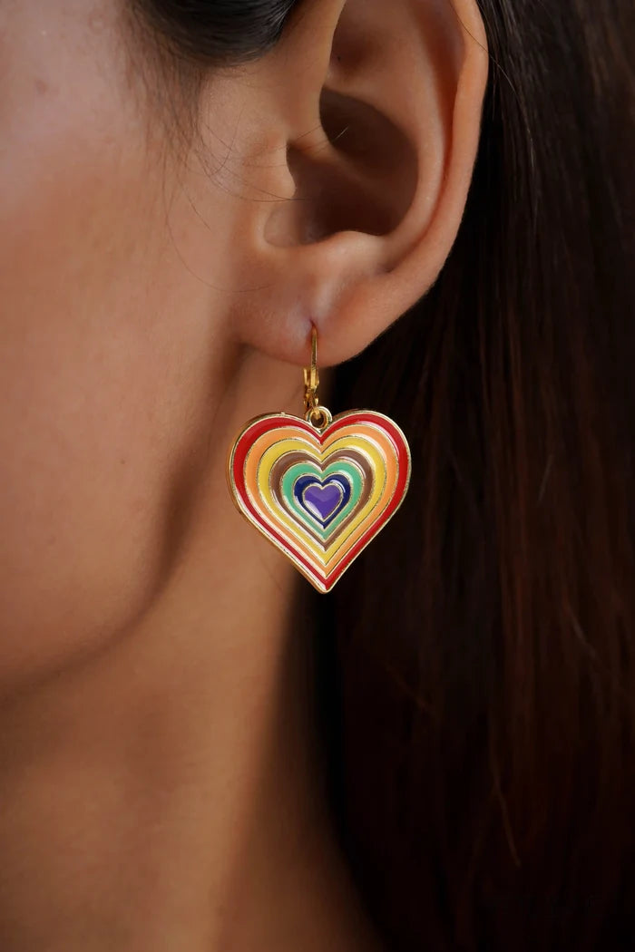 Statement Rainbow Heart