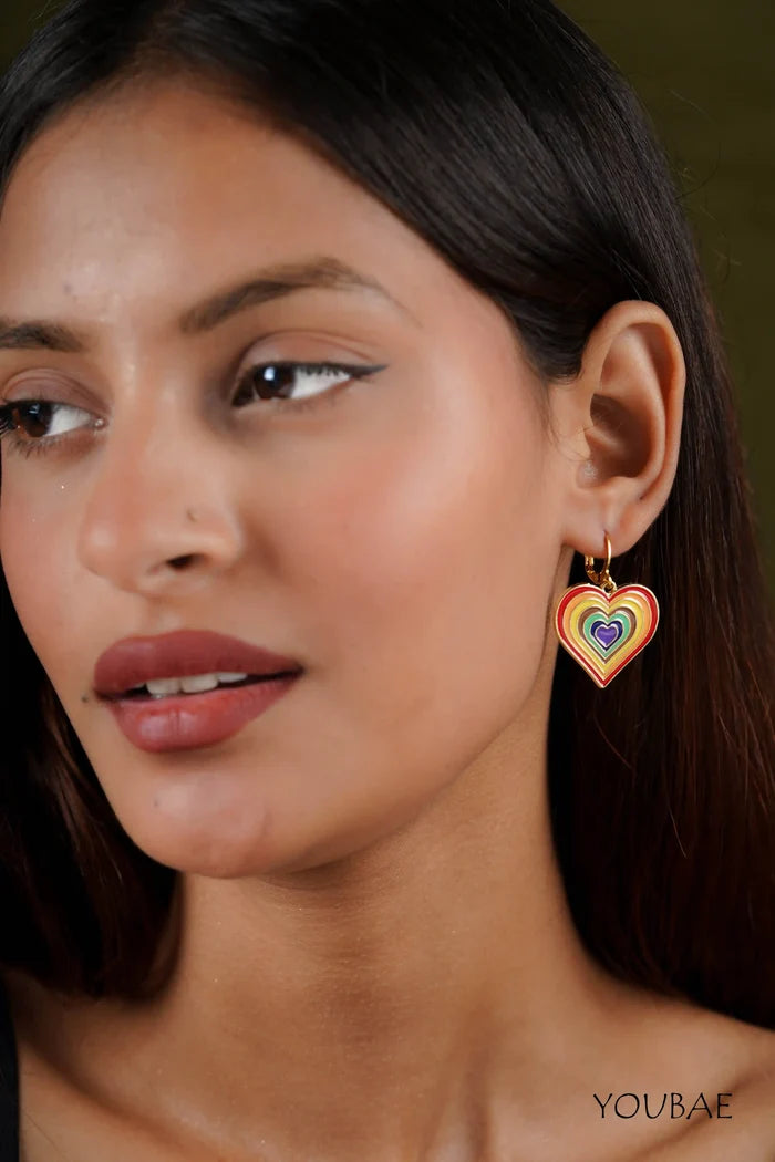 Statement Rainbow Heart