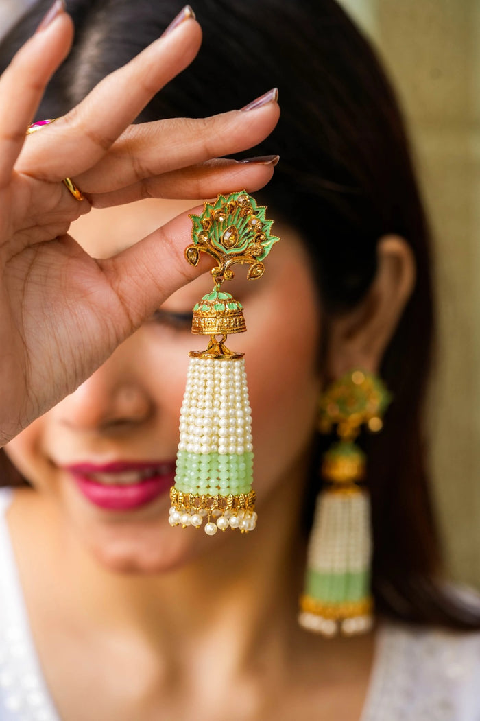 Tajdari Kundan Gold Plated Fusion Earrings