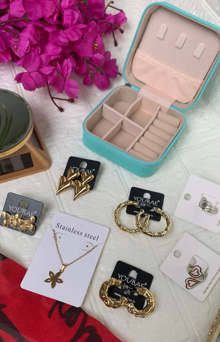 The Sweetheart Box