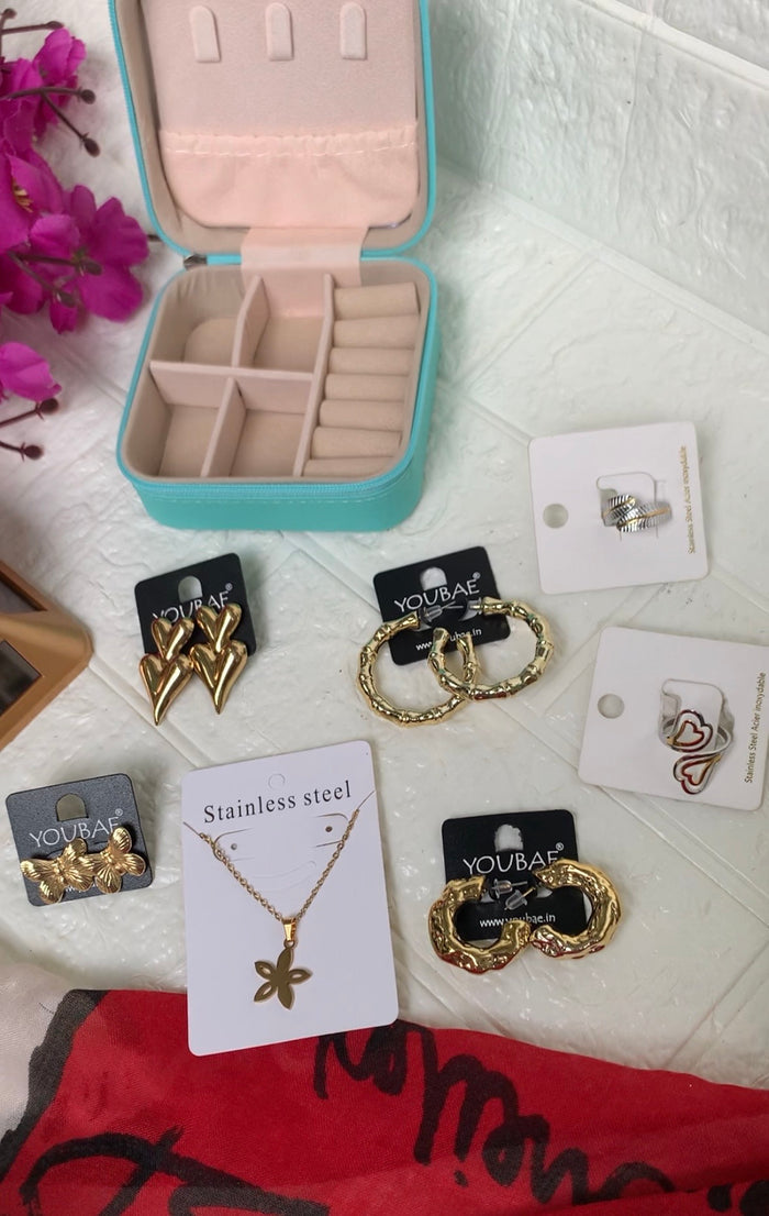 The Sweetheart Box
