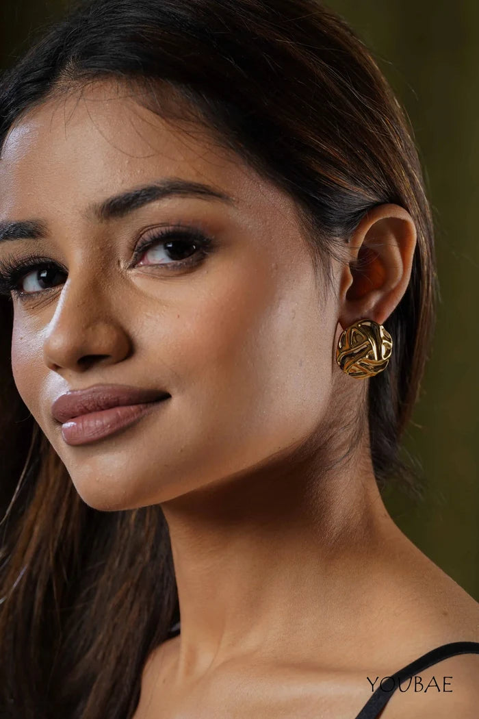 Timless Bela Studs, Anti-Tarnish Steel Earrings