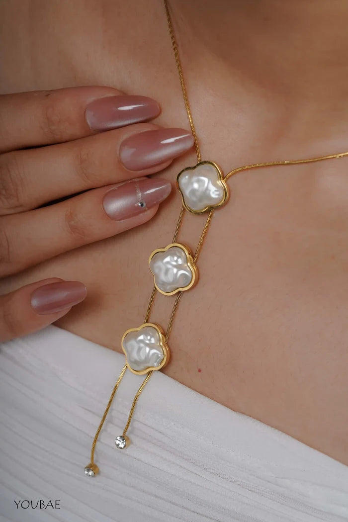 Tripple White Clove Drop Anti Tarnish Neckpiece