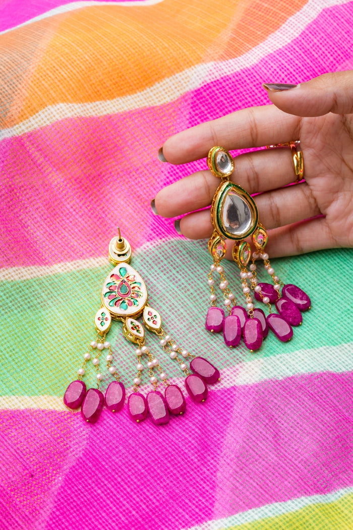 Tuhina Kundan Gold Plated Fusion Earrings