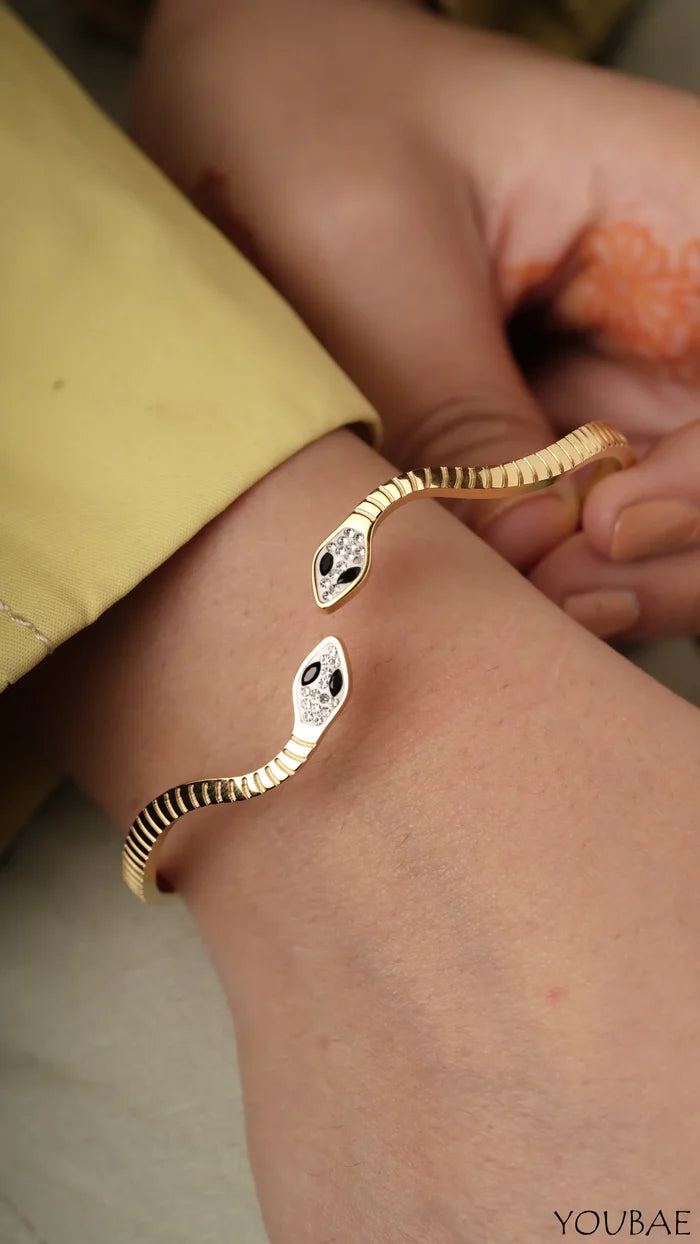 Twisted Cobra Anti Tarnish Stainless Steel Bracelet - Single