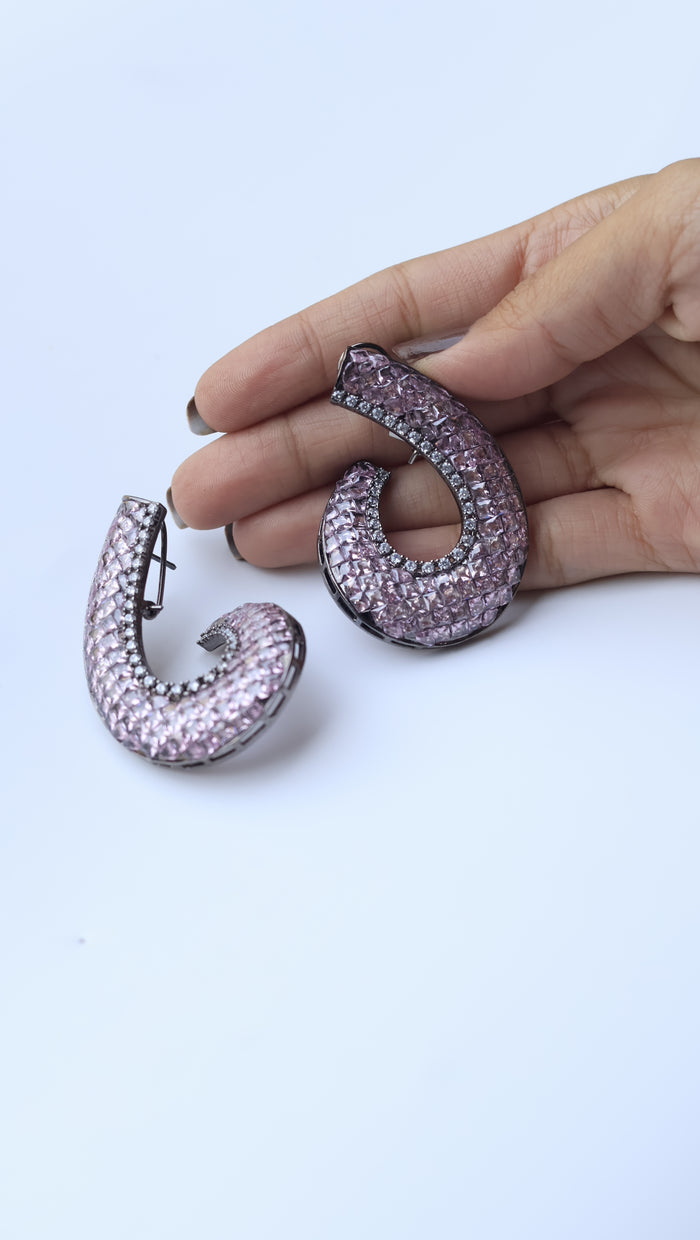 Una Invisible Stone Setting AD Earrings
