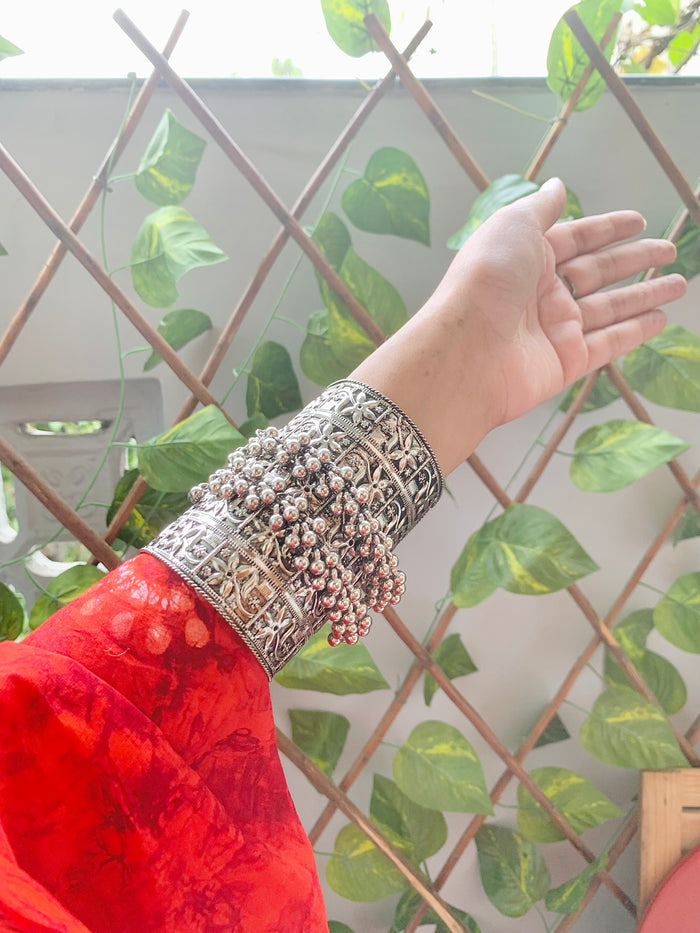 Unnati Oxidised Cuff Bracelet