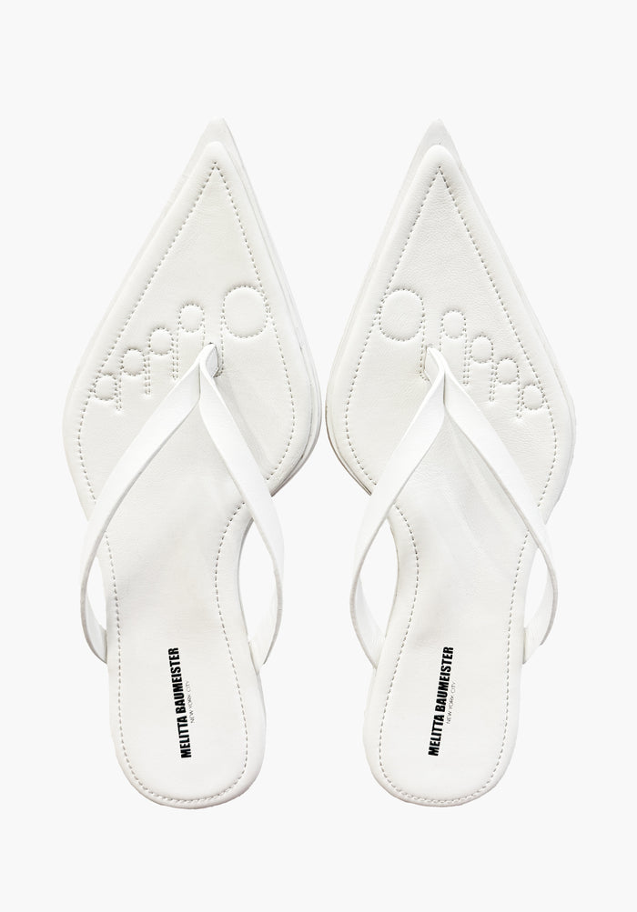WHITE POINTY FLIP FLOP