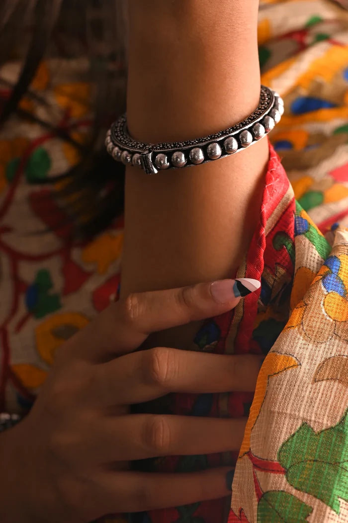 Yukta - German Silver Handmade Kada - Free Size