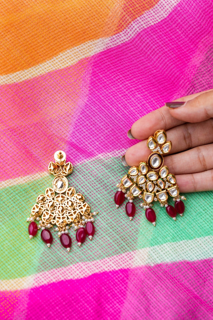 Yuvrani Kundan Gold Plated Fusion Earrings