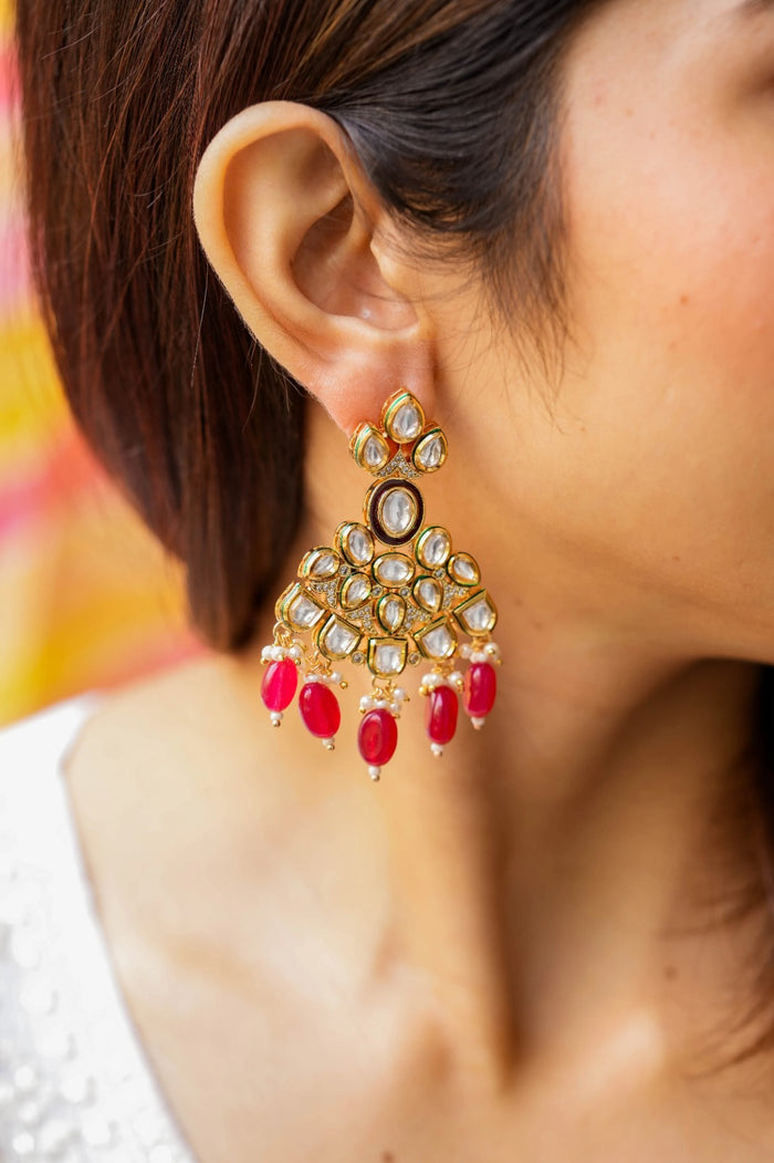 Yuvrani Kundan Gold Plated Fusion Earrings